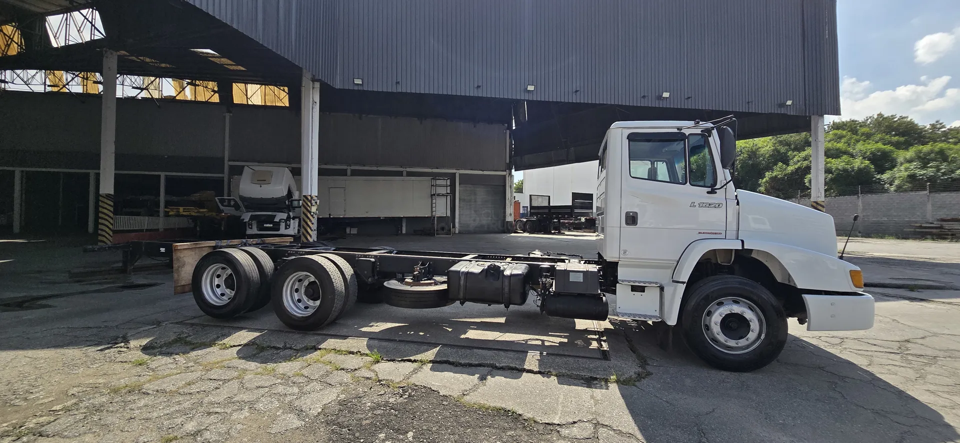 MERCEDES-BENZ L-1620 2008 - Foto 5
