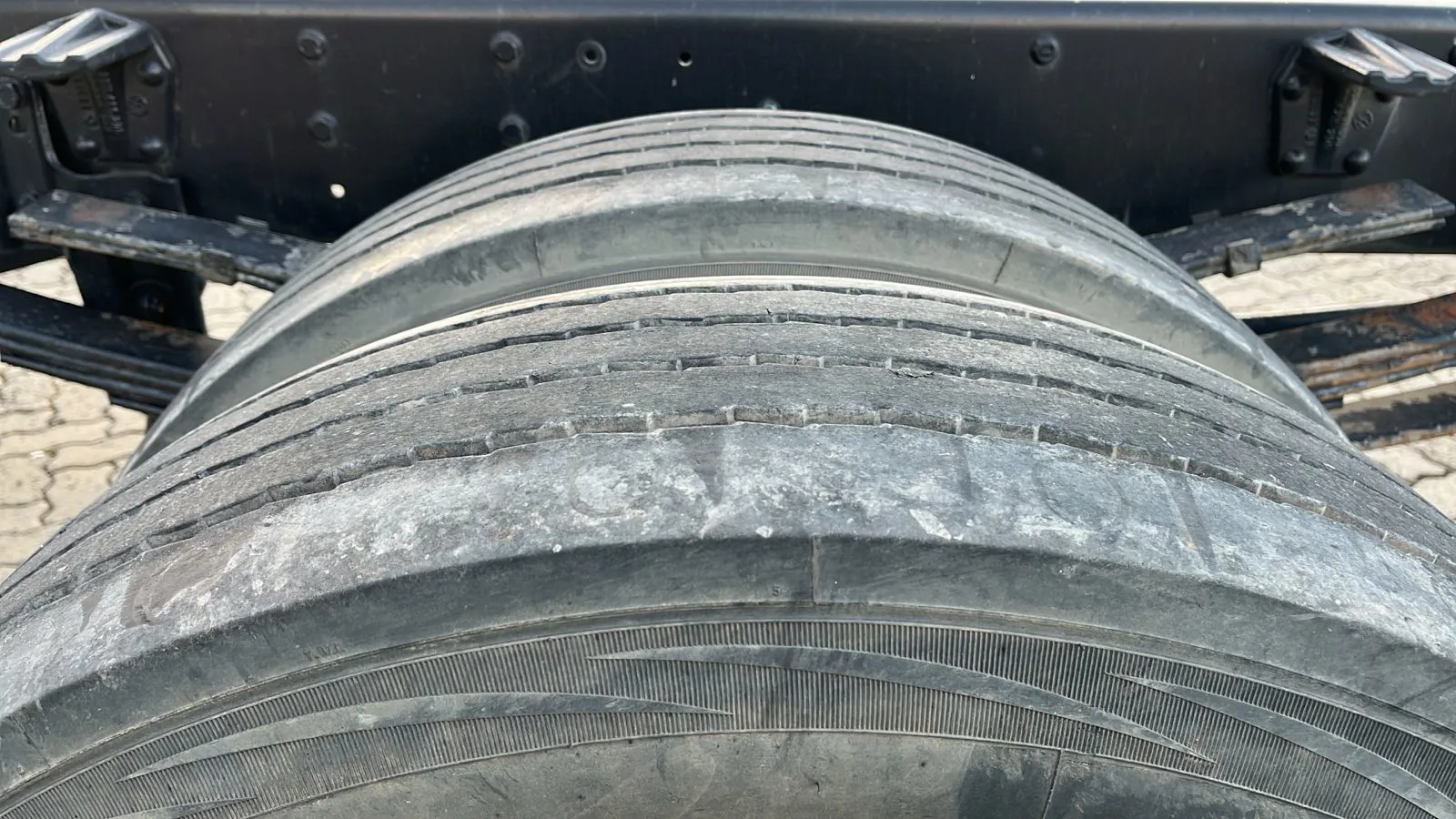 VOLKSWAGEN 14-210 2023 4X2 - Foto 5