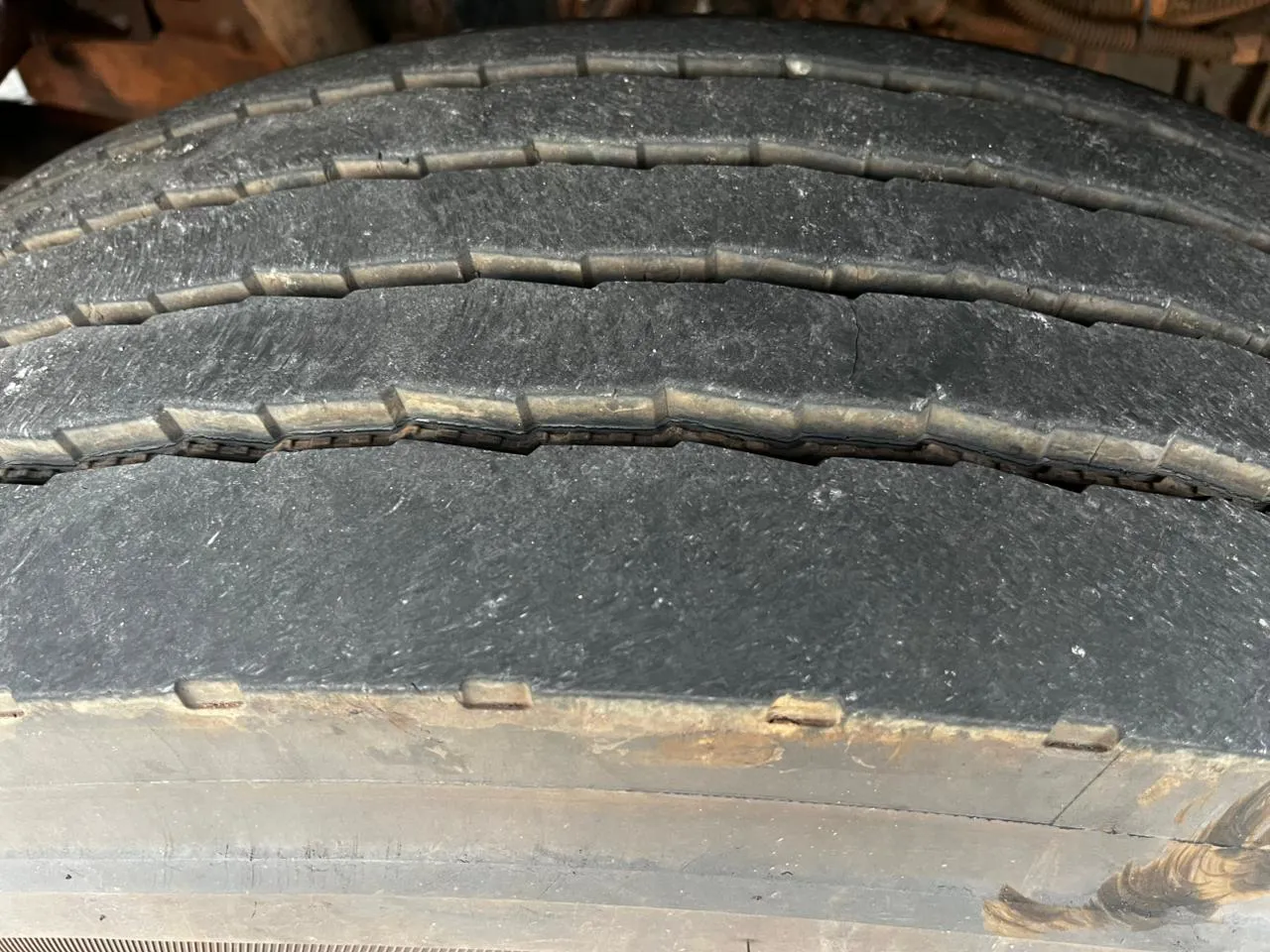 VOLKSWAGEN 25-360 2023 6X2 - Foto 5