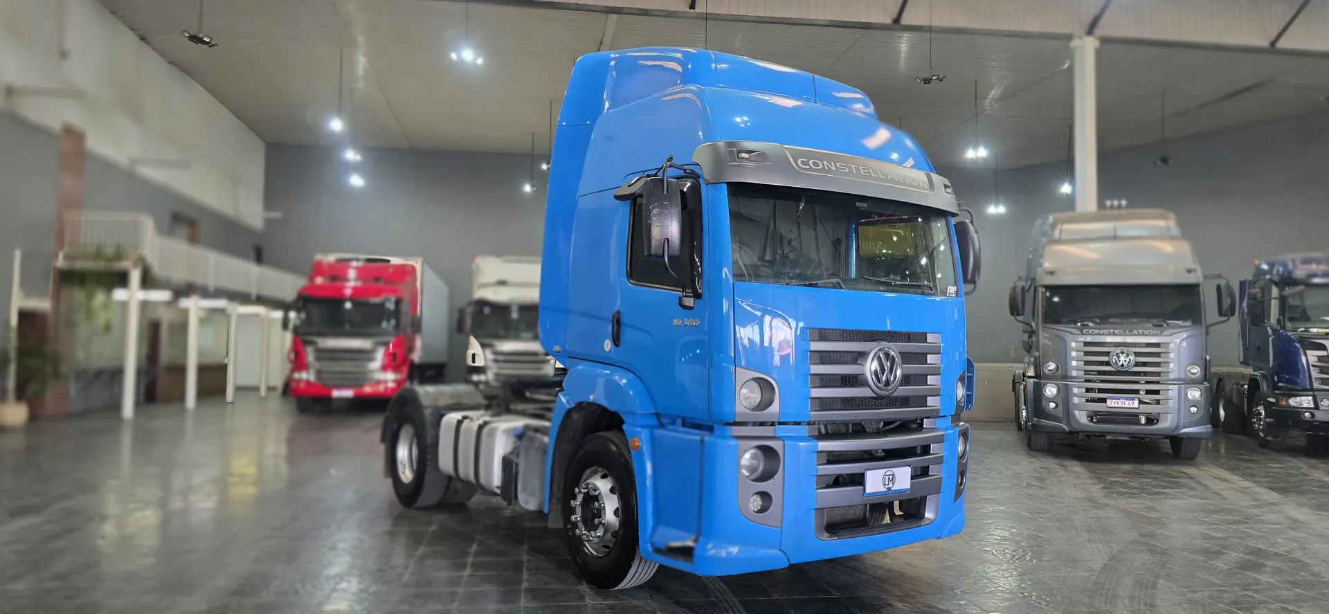 VOLKSWAGEN 19-330 2018 - Foto 3