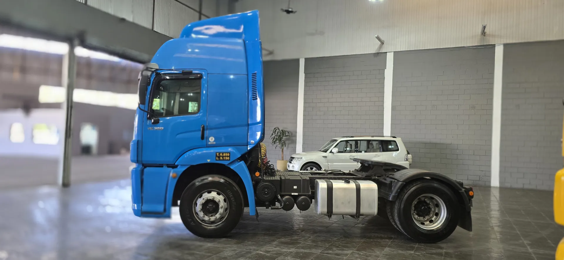 VOLKSWAGEN 19-330 2018 - Foto 5