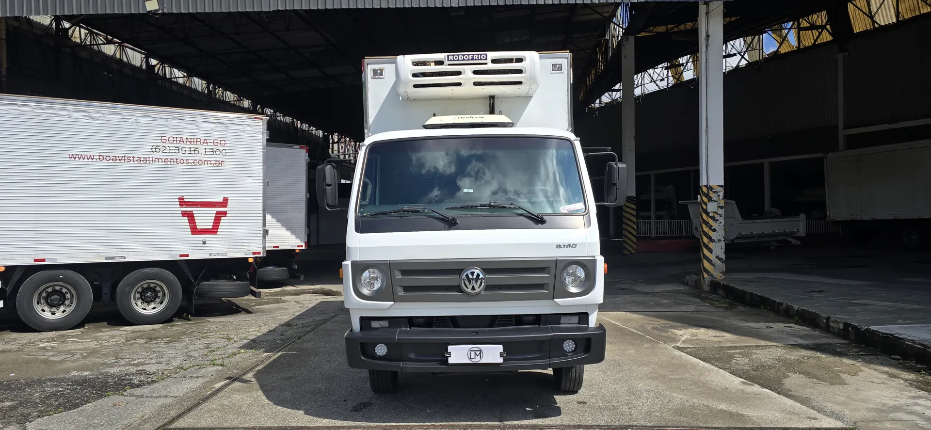 VOLKSWAGEN 8-160 2013 - Foto 2