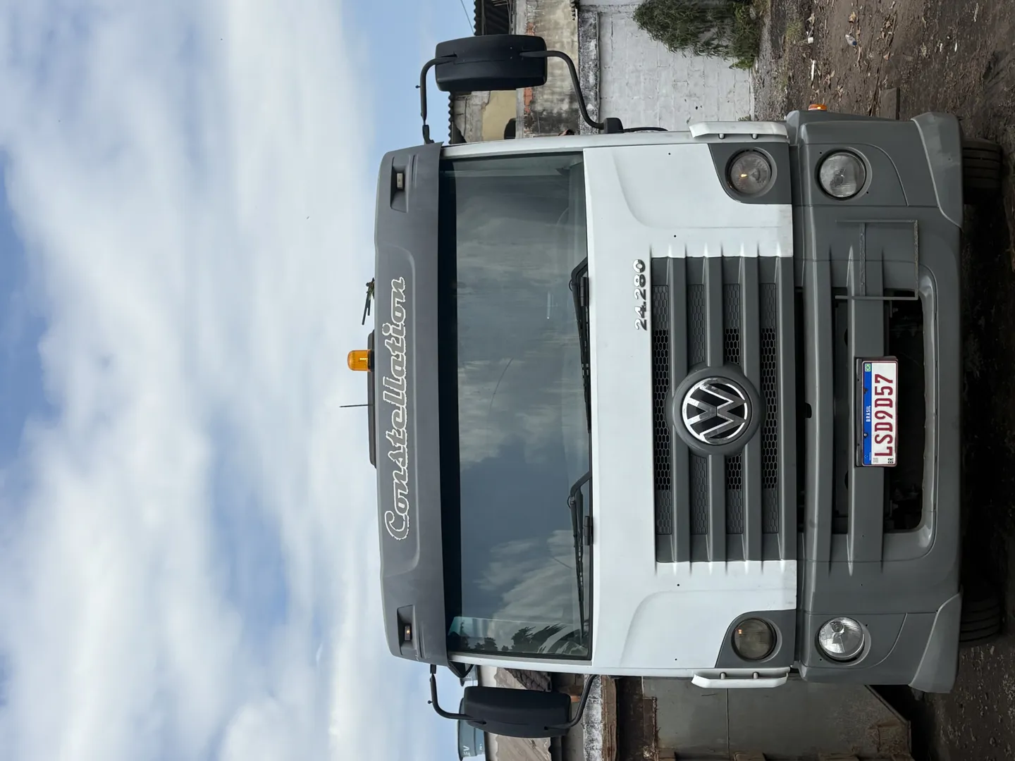 VOLKSWAGEN 24-280 2015 6X2 - Foto 3