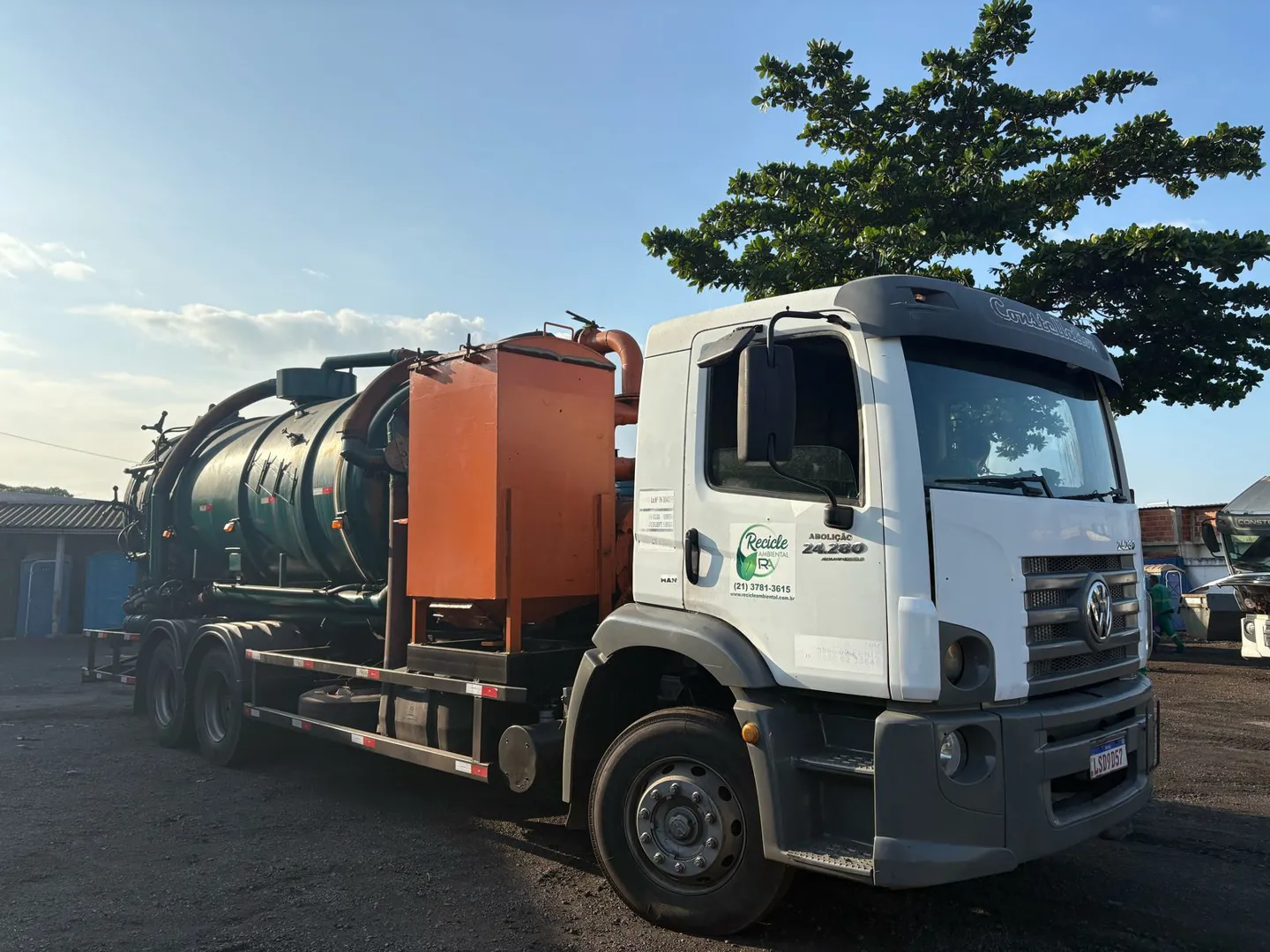 VOLKSWAGEN 24-280 2015 6X2 - Foto 1