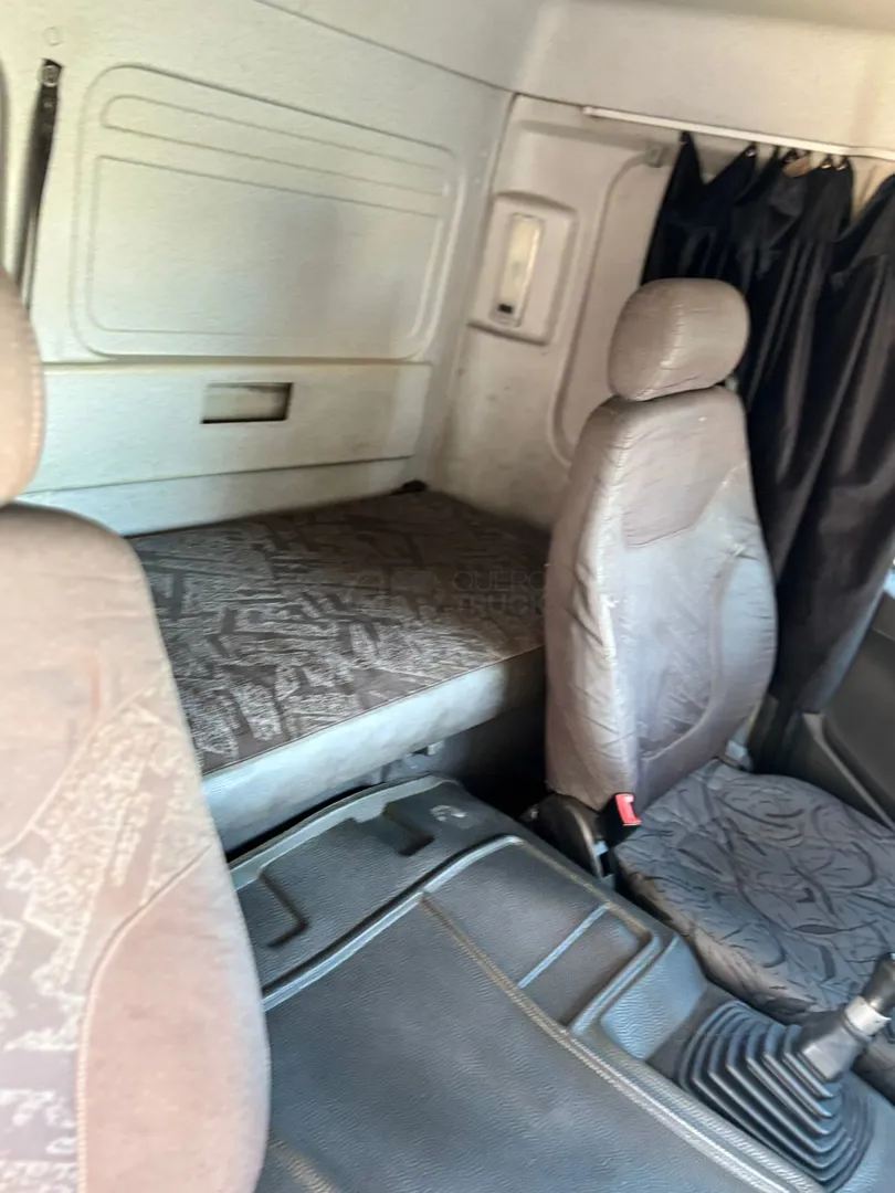 MERCEDES-BENZ AXOR 2012 - Foto 4