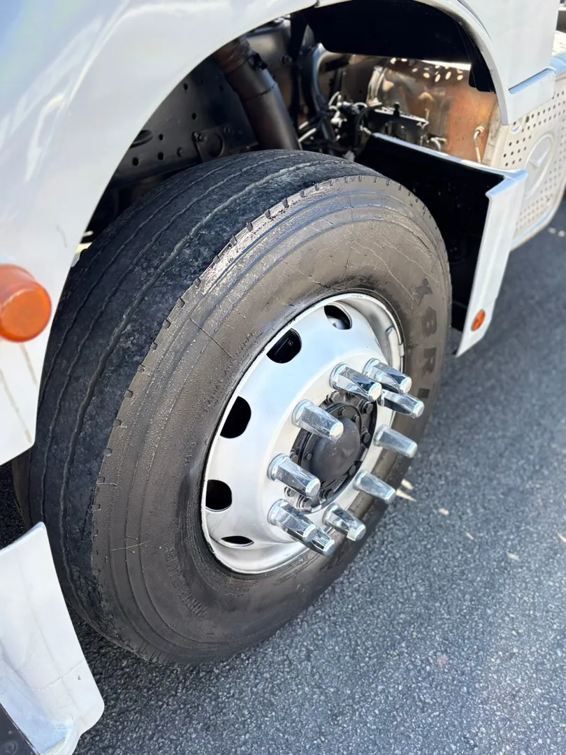MERCEDES-BENZ AXOR 2012 - Foto 8