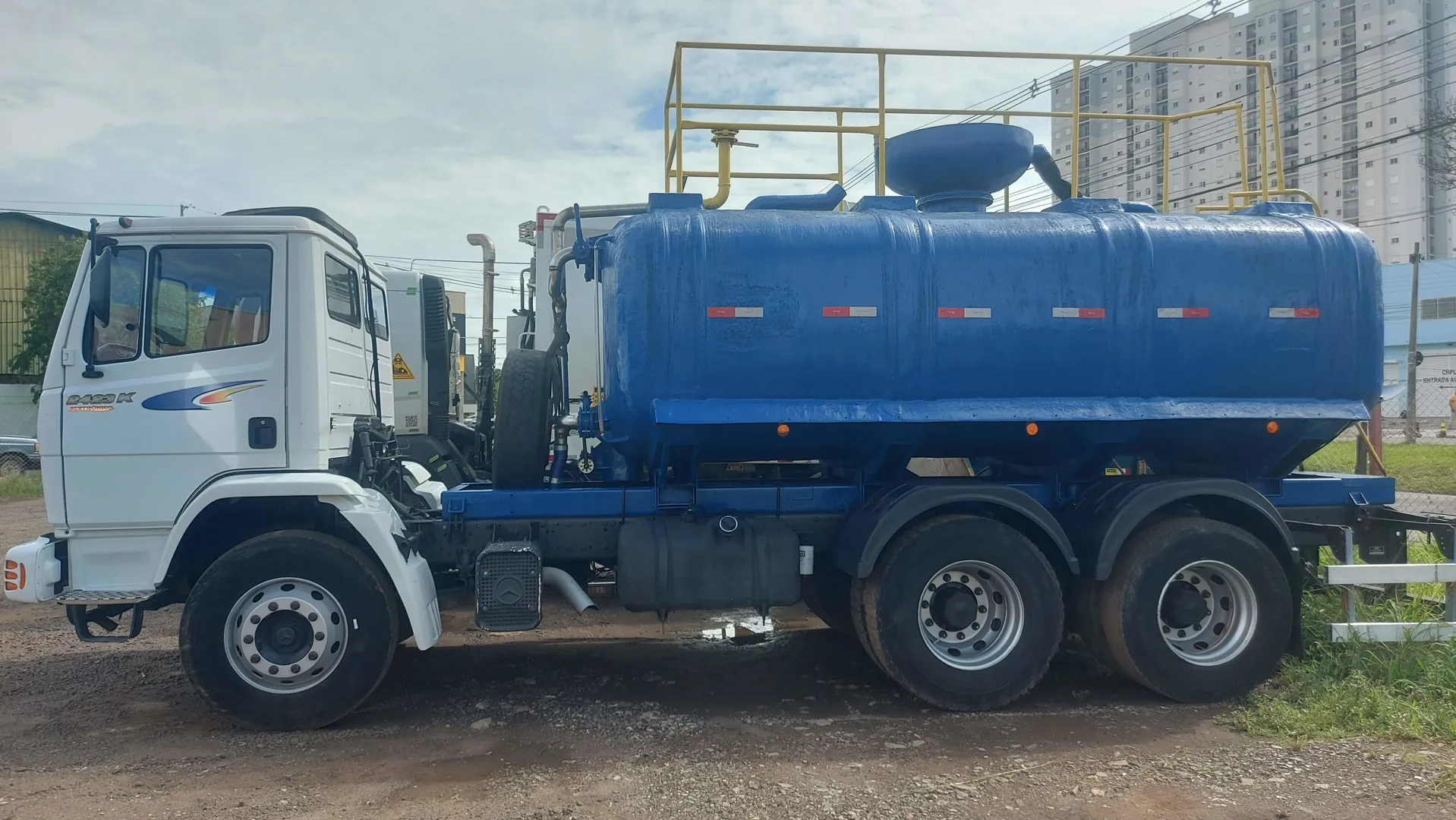 MERCEDES-BENZ 2423 2009 6X4 - Foto 1