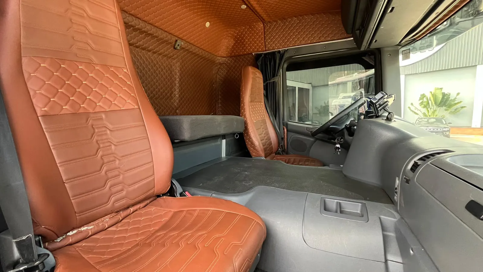 SCANIA P-310 2018 8X2 - Foto 6