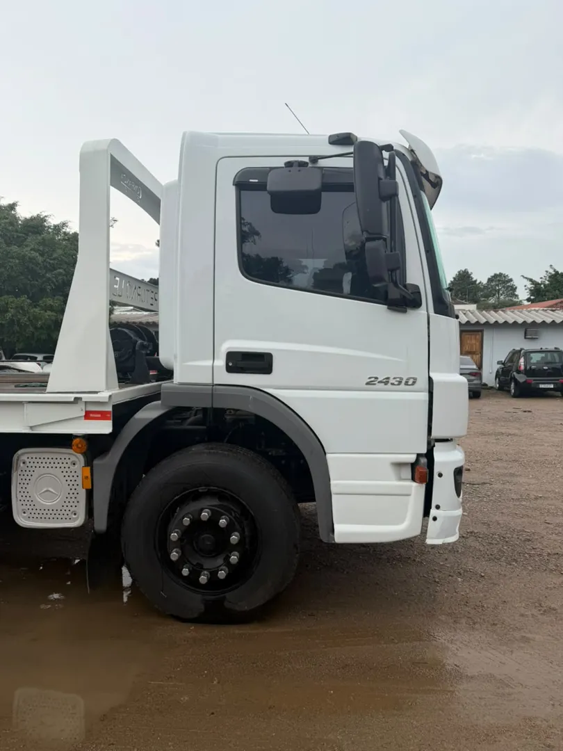 MERCEDES-BENZ ATEGO 2020 6X2 - Foto 3