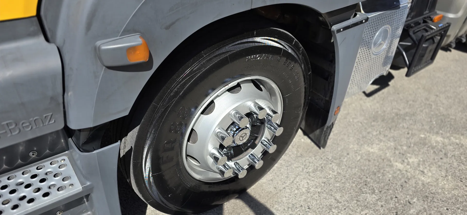 MERCEDES-BENZ AXOR 2019 - Foto 6