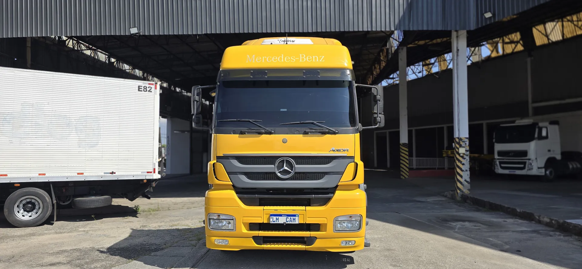 MERCEDES-BENZ AXOR 2019 - Foto 2