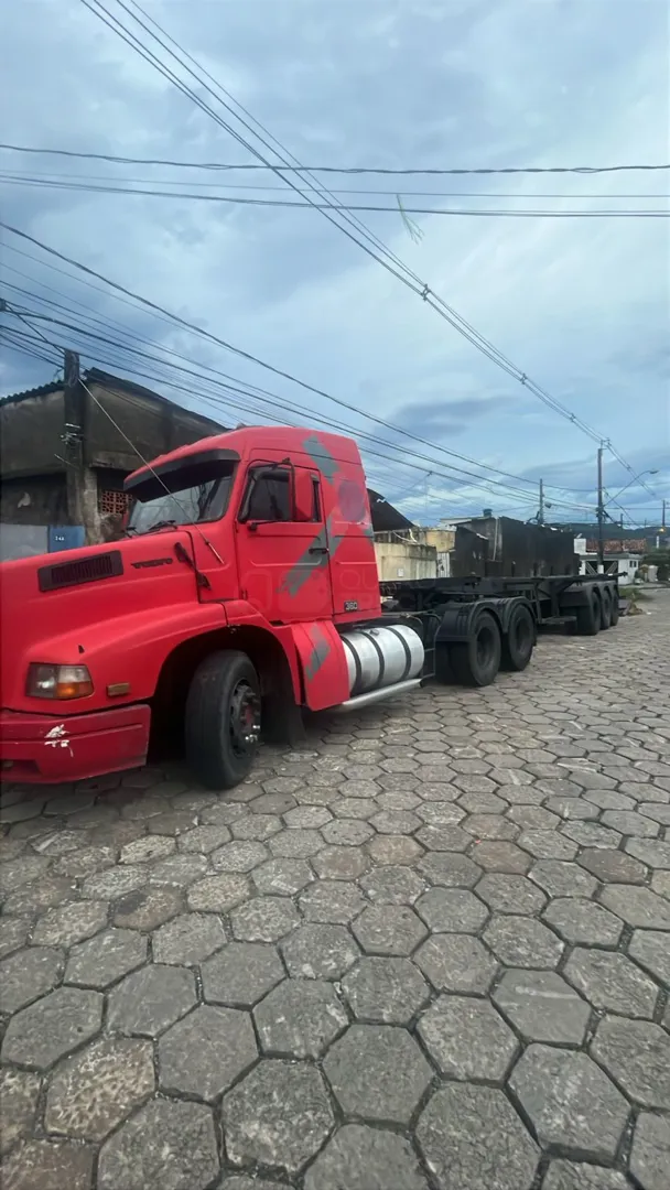 VOLVO NL-12 1999 6X4 - Foto 1