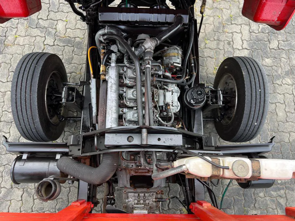 VOLKSWAGEN 7-90 1993 - Foto 6