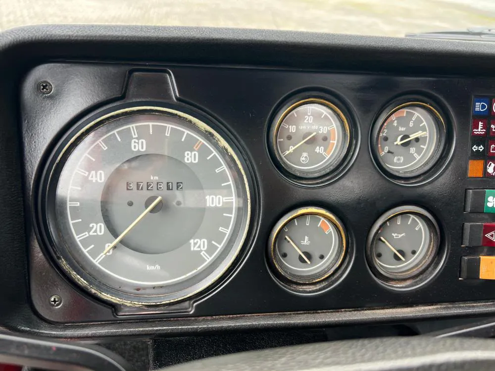 VOLKSWAGEN 7-90 1993 - Foto 5