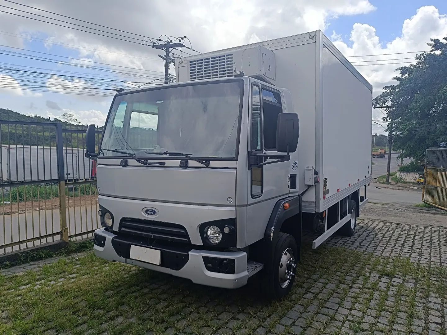 FORD CARGO 2015 - Foto 1