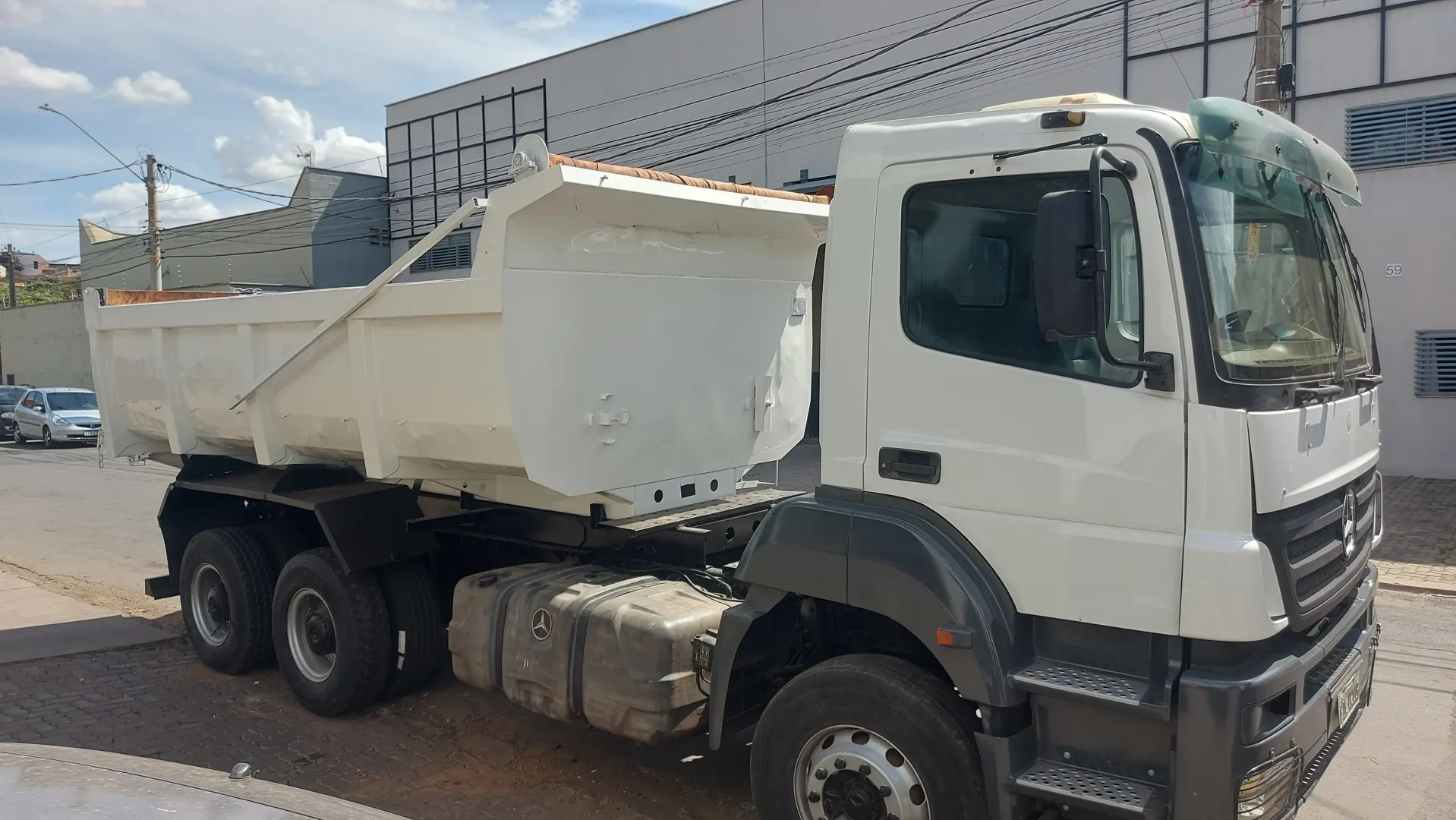 MERCEDES-BENZ AXOR 2009 6X4 - Foto 4