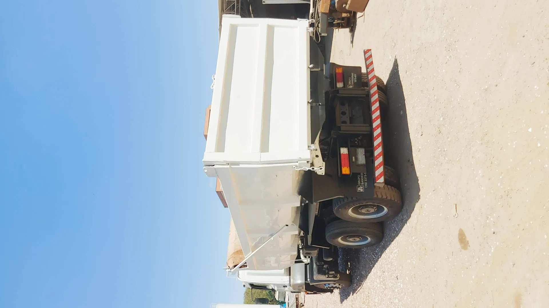 MERCEDES-BENZ AXOR 2009 6X4 - Foto 6
