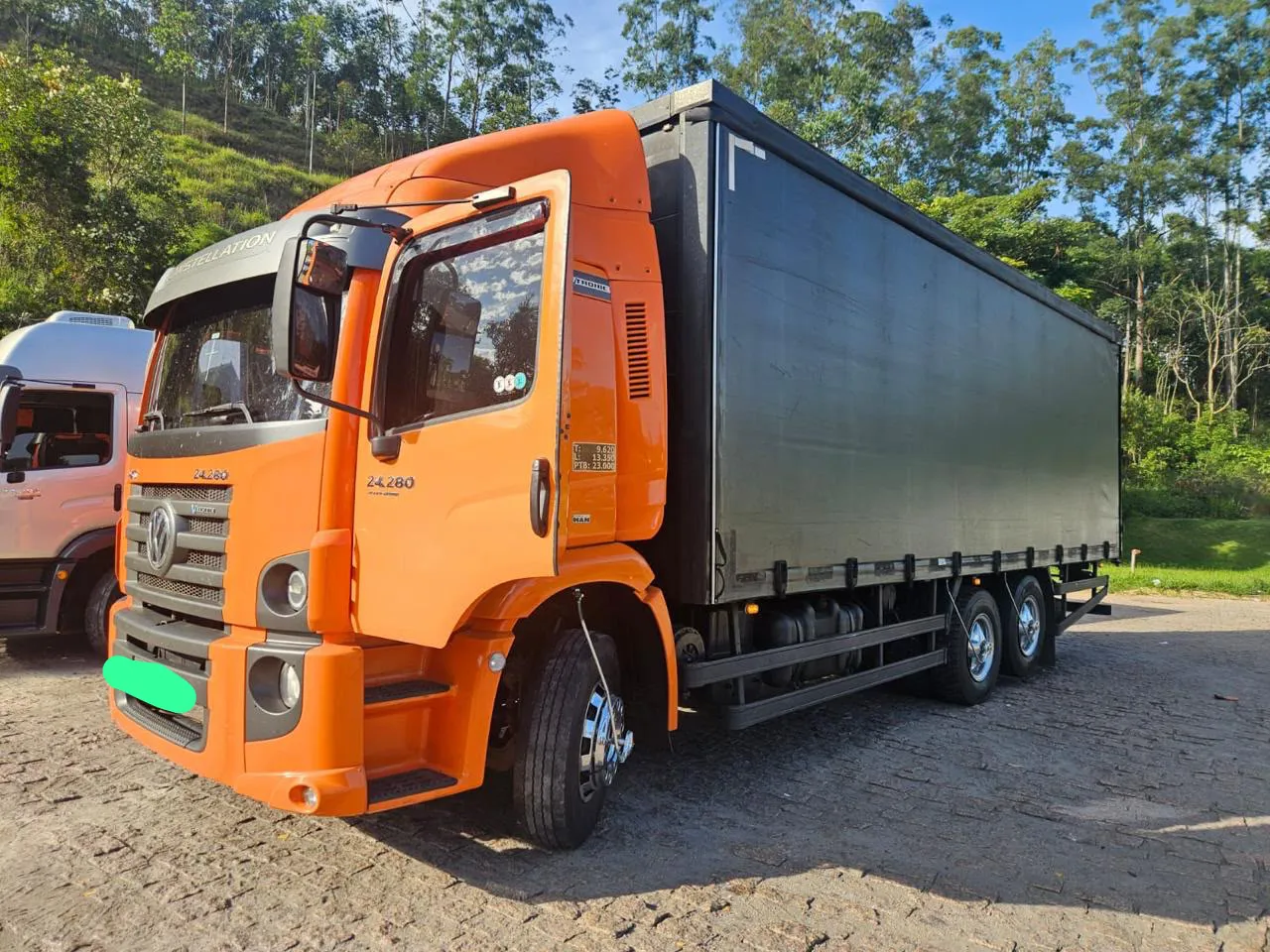 VOLKSWAGEN 24-280 2016 6X2 - Foto 3