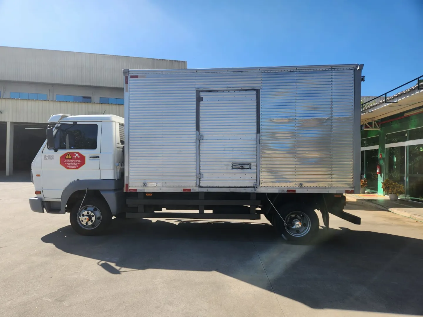 VOLKSWAGEN 9-150 2011 - Foto 1