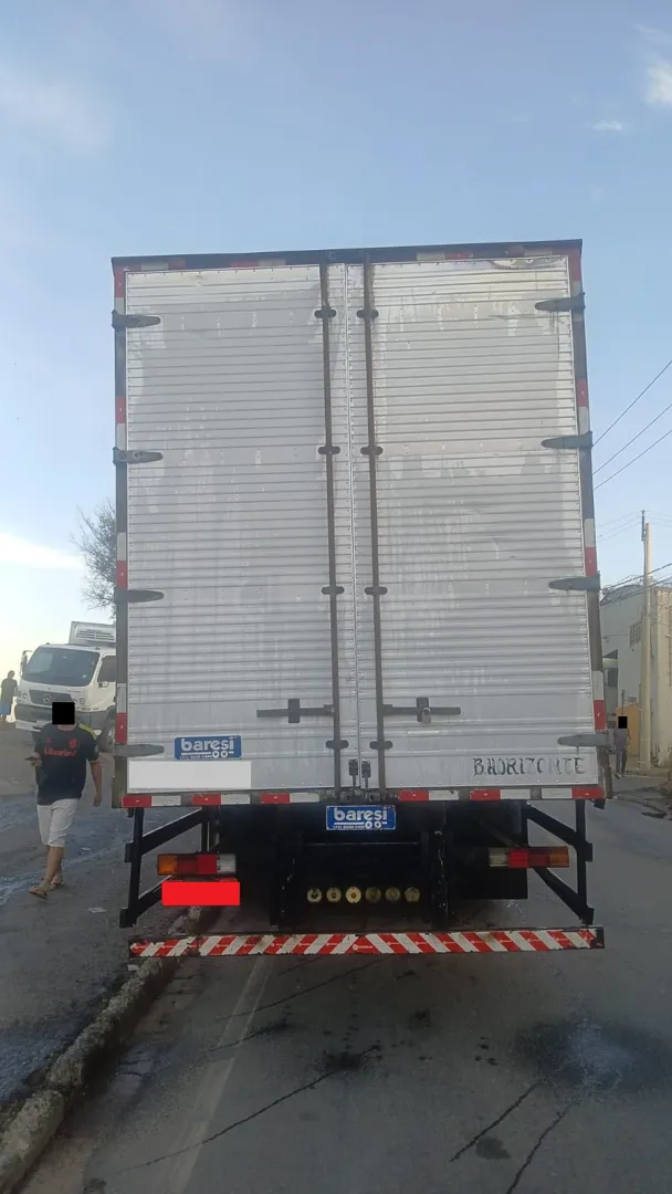 MERCEDES-BENZ ATEGO 2011 - Foto 4