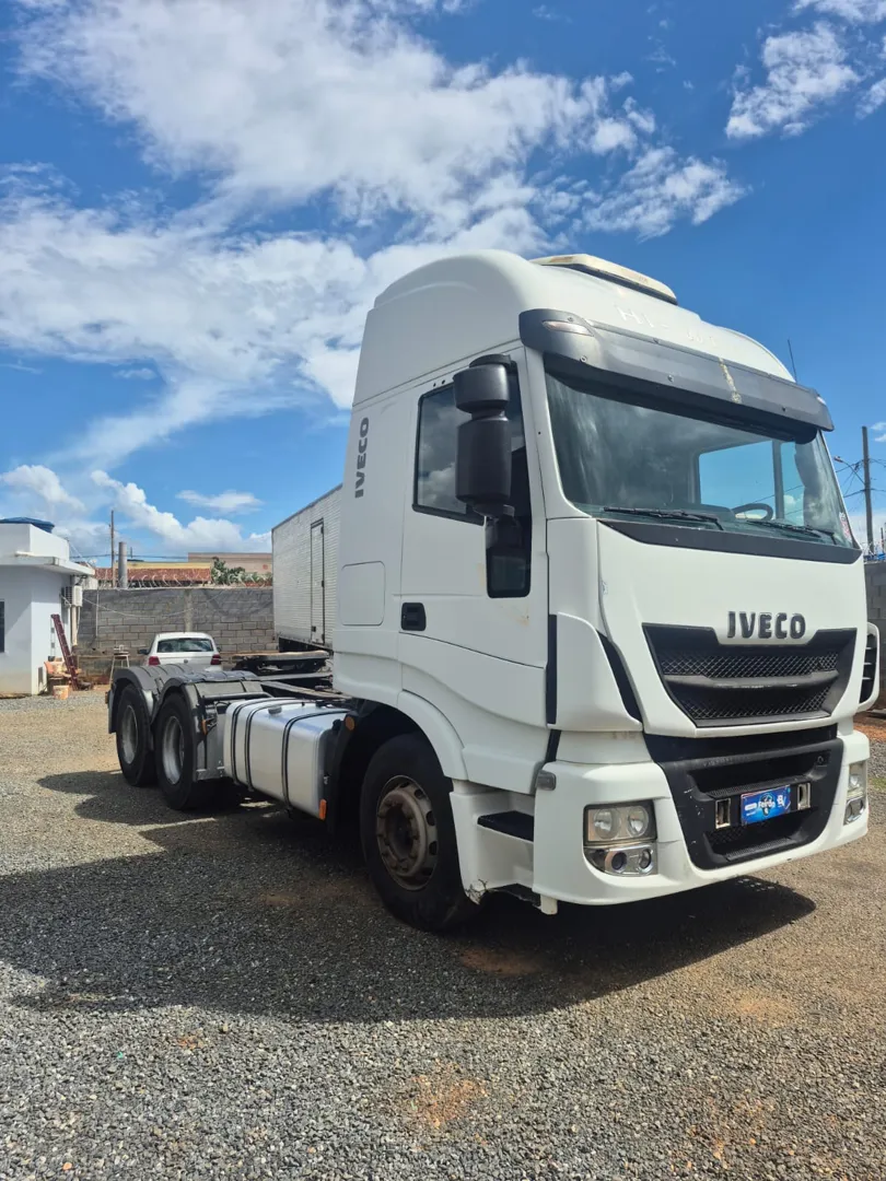 IVECO STRALIS 2021 6X4 - Foto 2