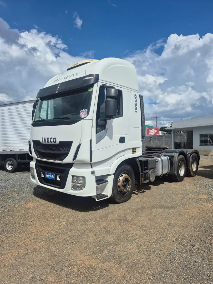 IVECO STRALIS 2021 6X4 - Foto 1