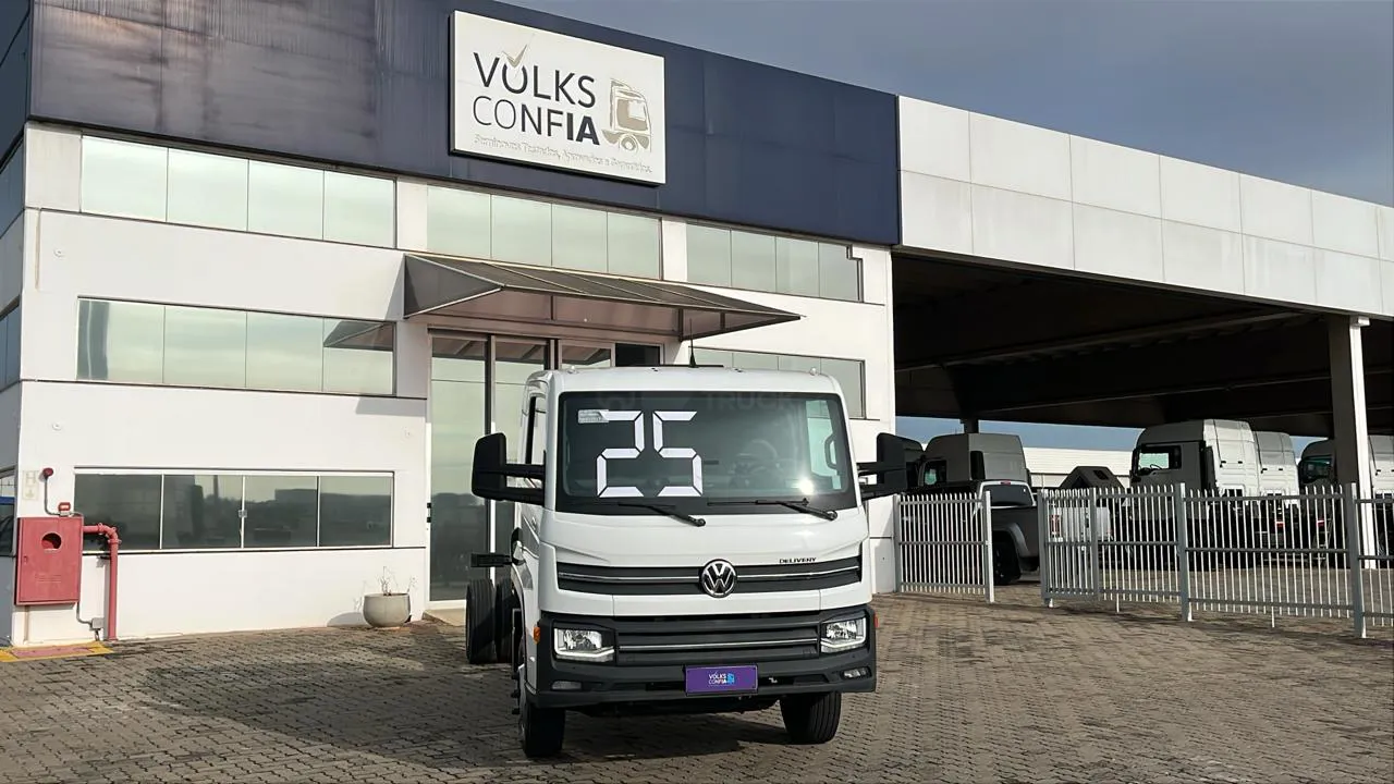 VOLKSWAGEN 11-180 2025 4X2 - Foto 1