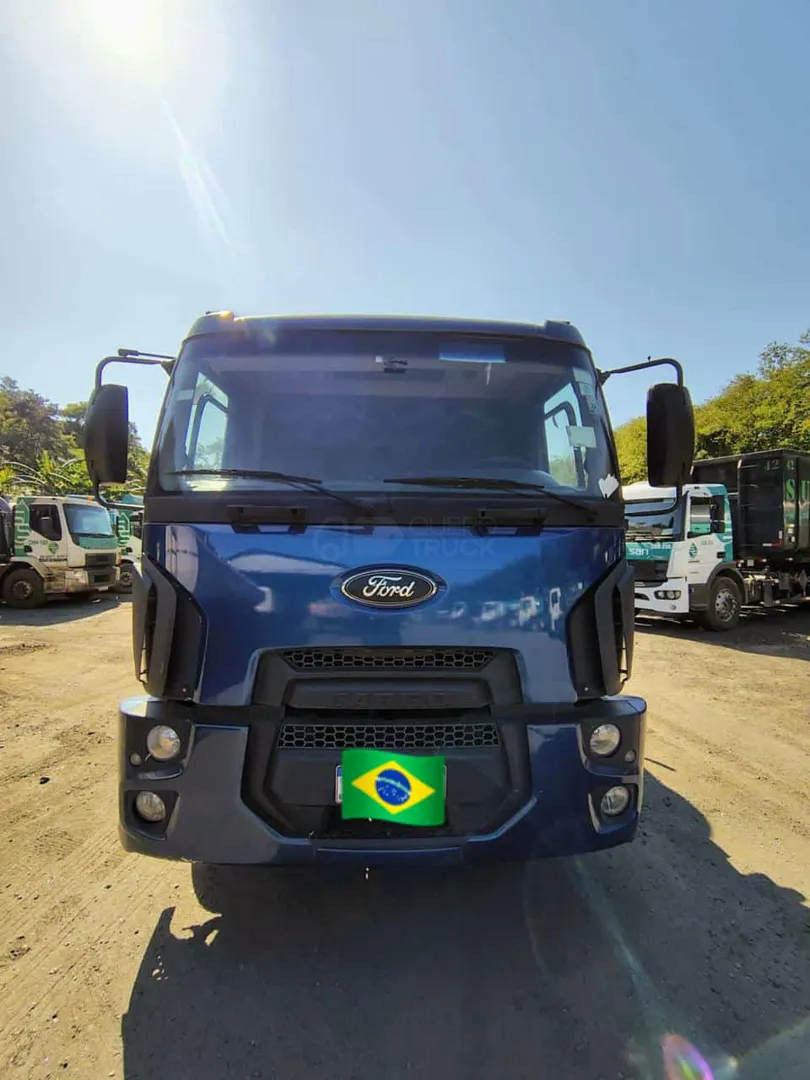 FORD CARGO 2011 - Foto 1