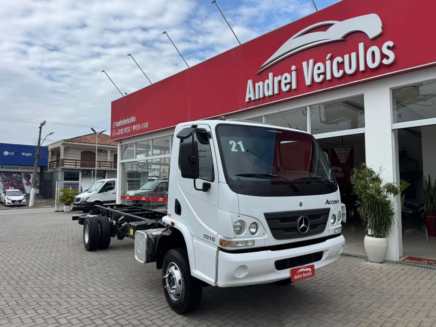 MERCEDES-BENZ ACCELO 2021 - Foto 2
